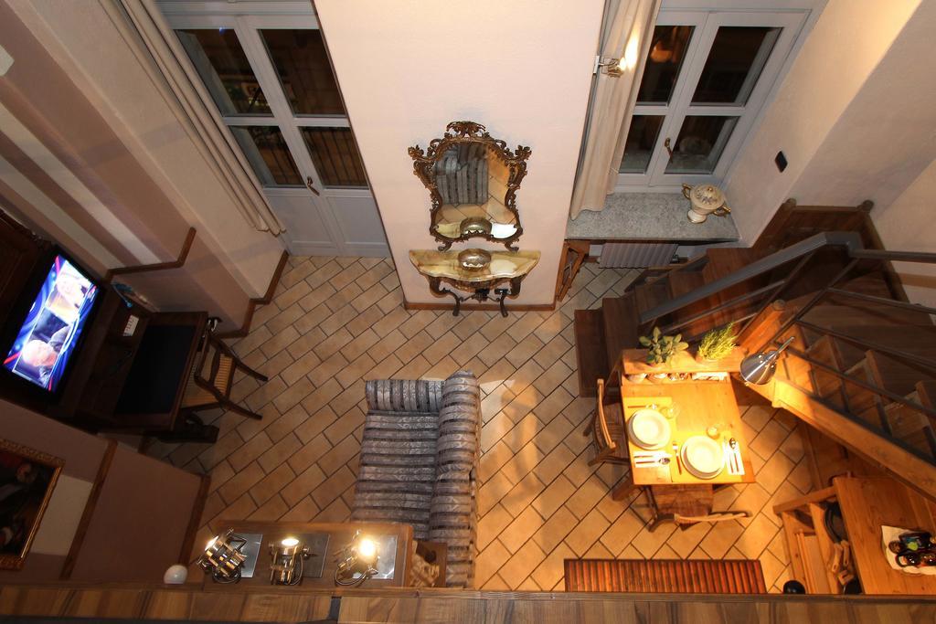 Suite Imperiale Centro Storico Turin Exterior photo